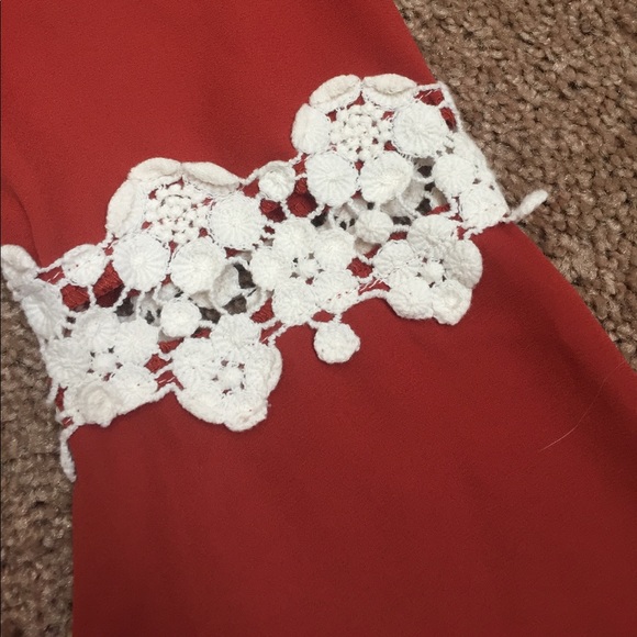 Forever 21 bell sleeve top - Picture 3 of 4